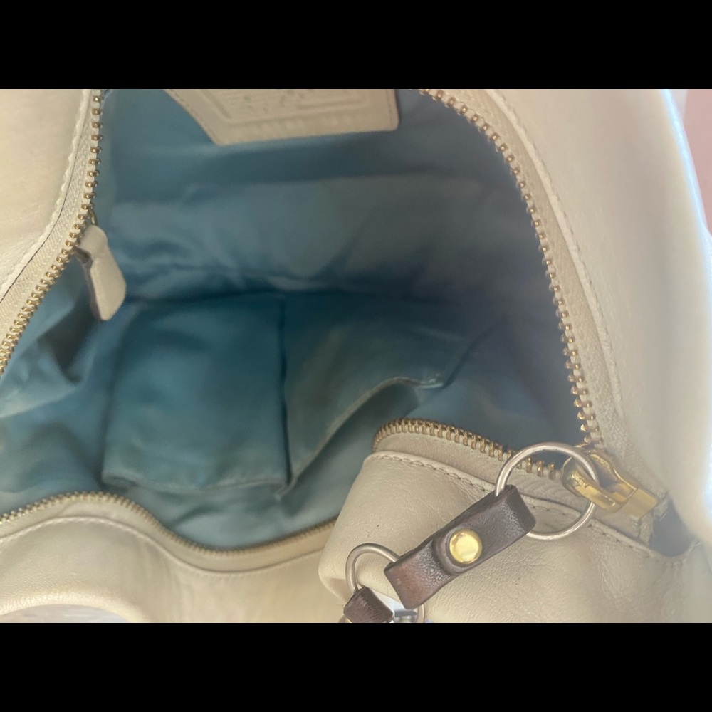 Coach Vintage Leather Bag - Picture 5 of 5